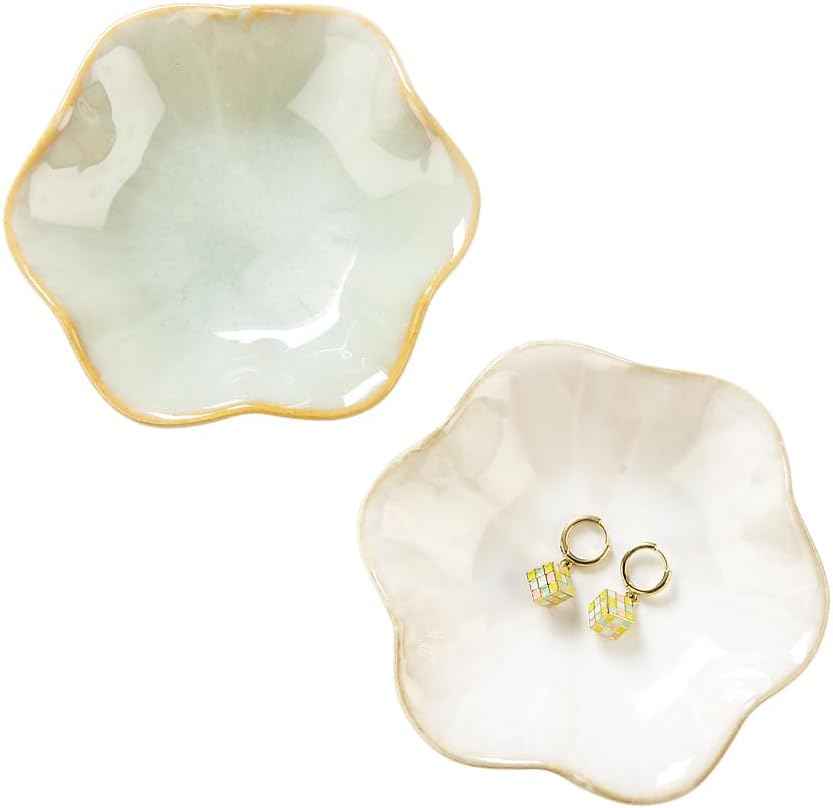 Lotus Leaf Shape Decorative Ring Tray, Small Key Bowl, Ceramic Trinket Tray Jewelry Dish Organizing Necklace Earrings, Home Decoration for Mom Best Friend Sister, Pink.