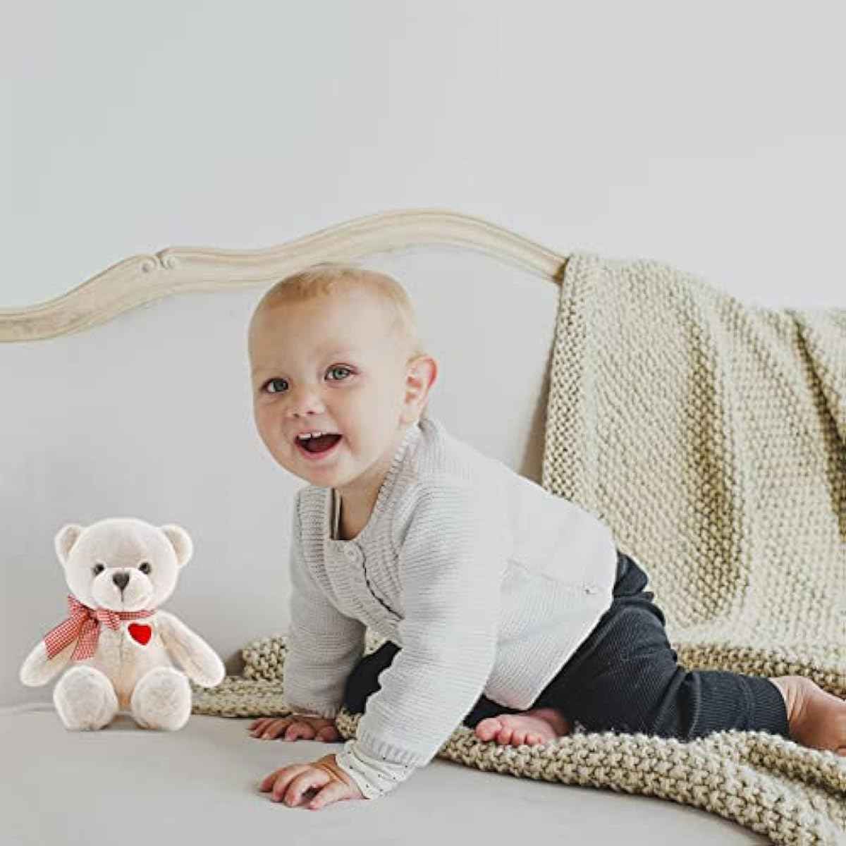 11.4” Small Teddy Bear with Heart Cute White Teddy Bear Stuffed Animals Soft Stuffed Bear Plush Bear Plushie Toys Gifts for Girlfriend Boyfriend Kid