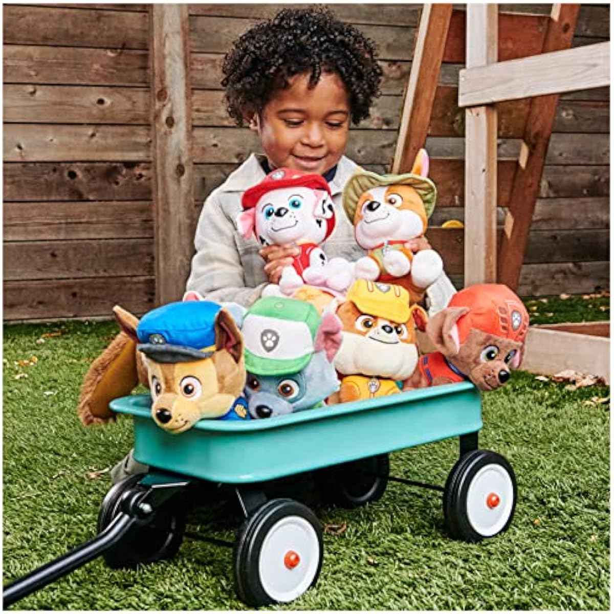 GUND Official PAW Patrol Chase in Signature Police Officer Uniform Plush Toy, Stuffed Animal for Ages 1 and Up, 6" (Styles May Vary)