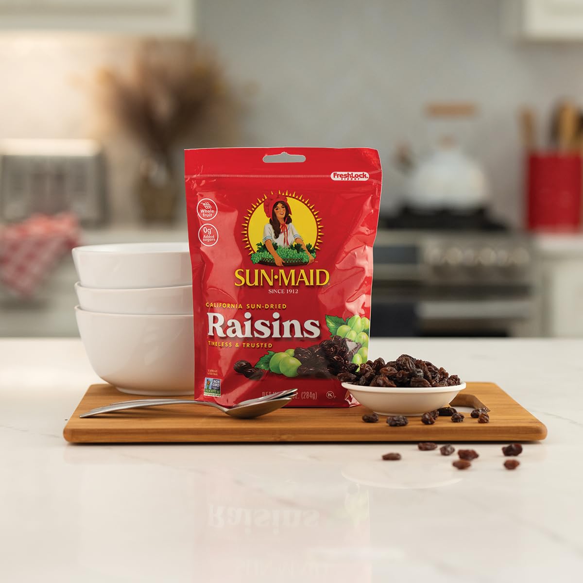 Sun-Maid California sun-dried raisins 2-pack 32 oz resealable bag natural sweetener snack