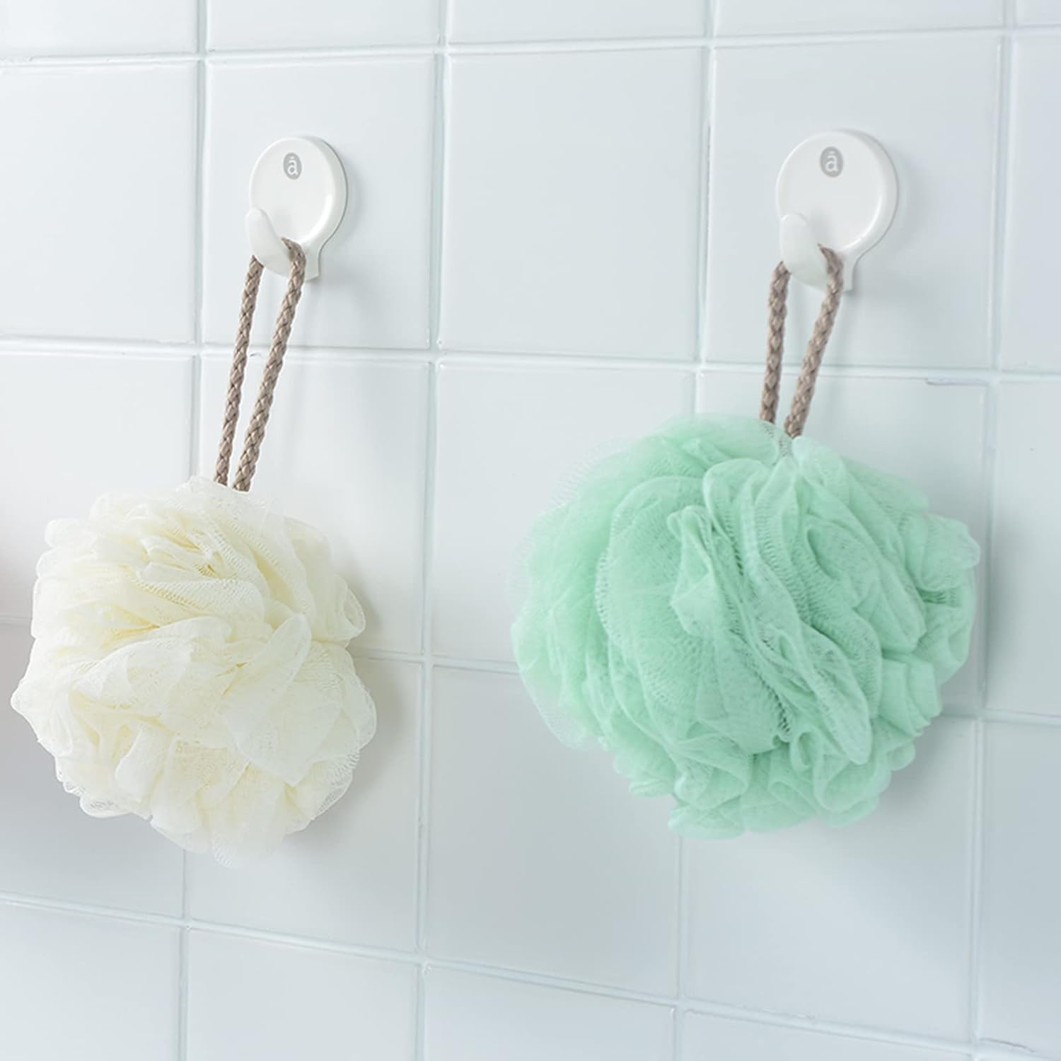 Fu Store 4-pack loofah sponge shower bath scrubbers with mesh balls in 4 colors, 50g each, for body exfoliation
