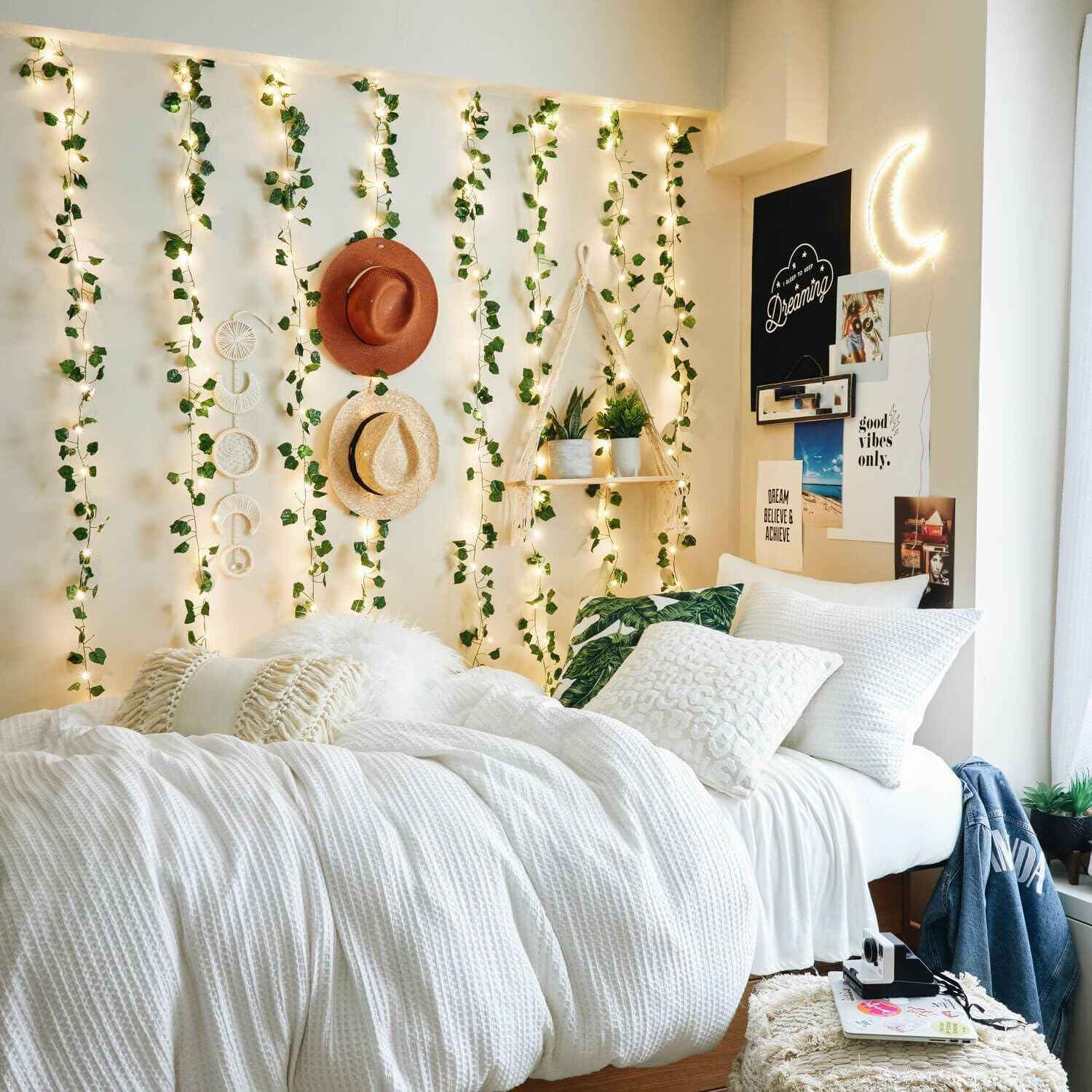 2 Pack Vine with Lights 6.6ft 20 LED Fake Ivy Garland String Fairy Light Hanging Plants Artifical Vines Leaf Lights for Bedroom Aesthetic, Room, Wall, Garden, Indoor, Party, Wedding Decor