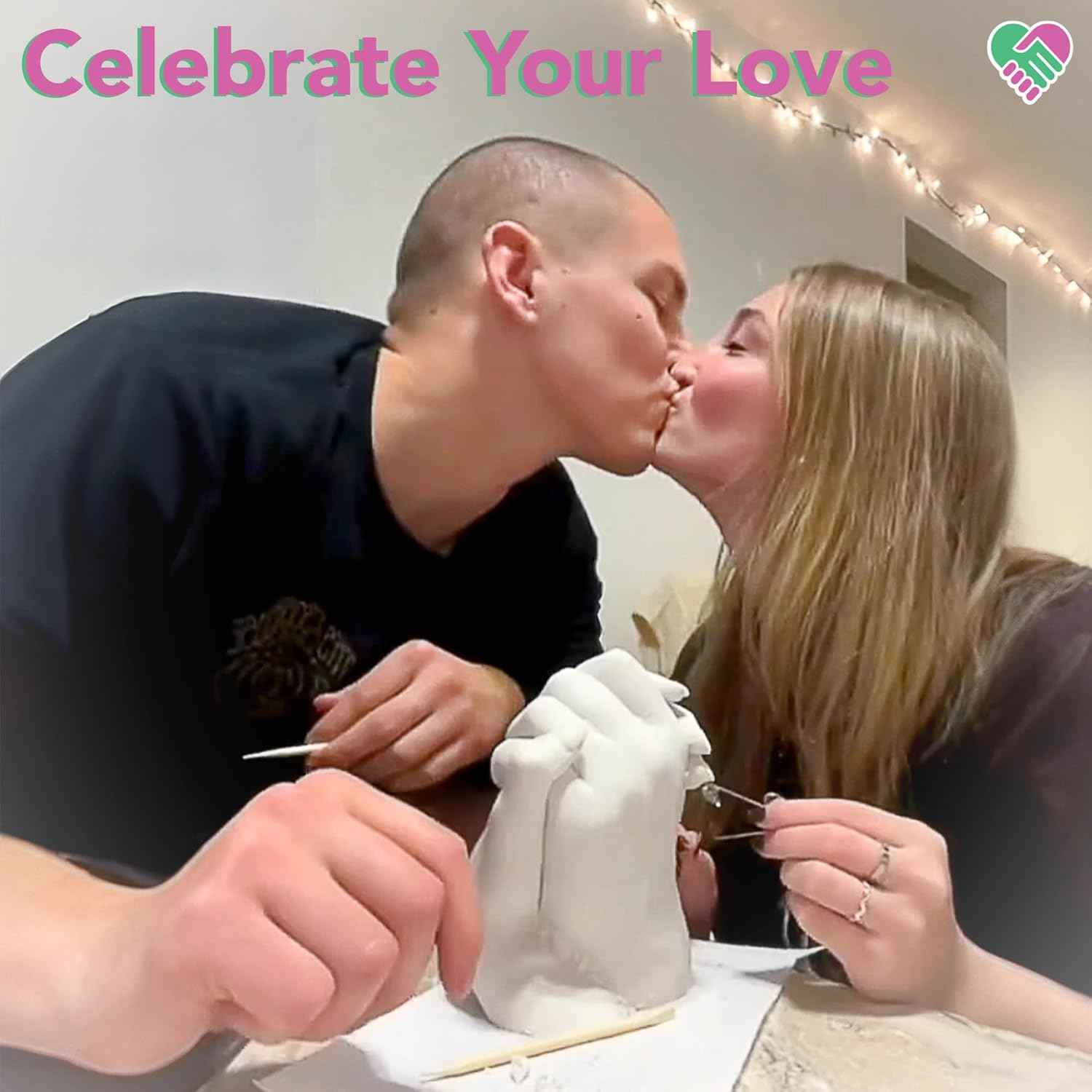 Luna Bean Hand Casting Kit – The Original Hand Mold Kit for Couples – Valentines Day Gifts for Her and Him - Anniversary Engagement Gifts for Women Men Mom Wife Boyfriend Girlfriend Wedding Bridal