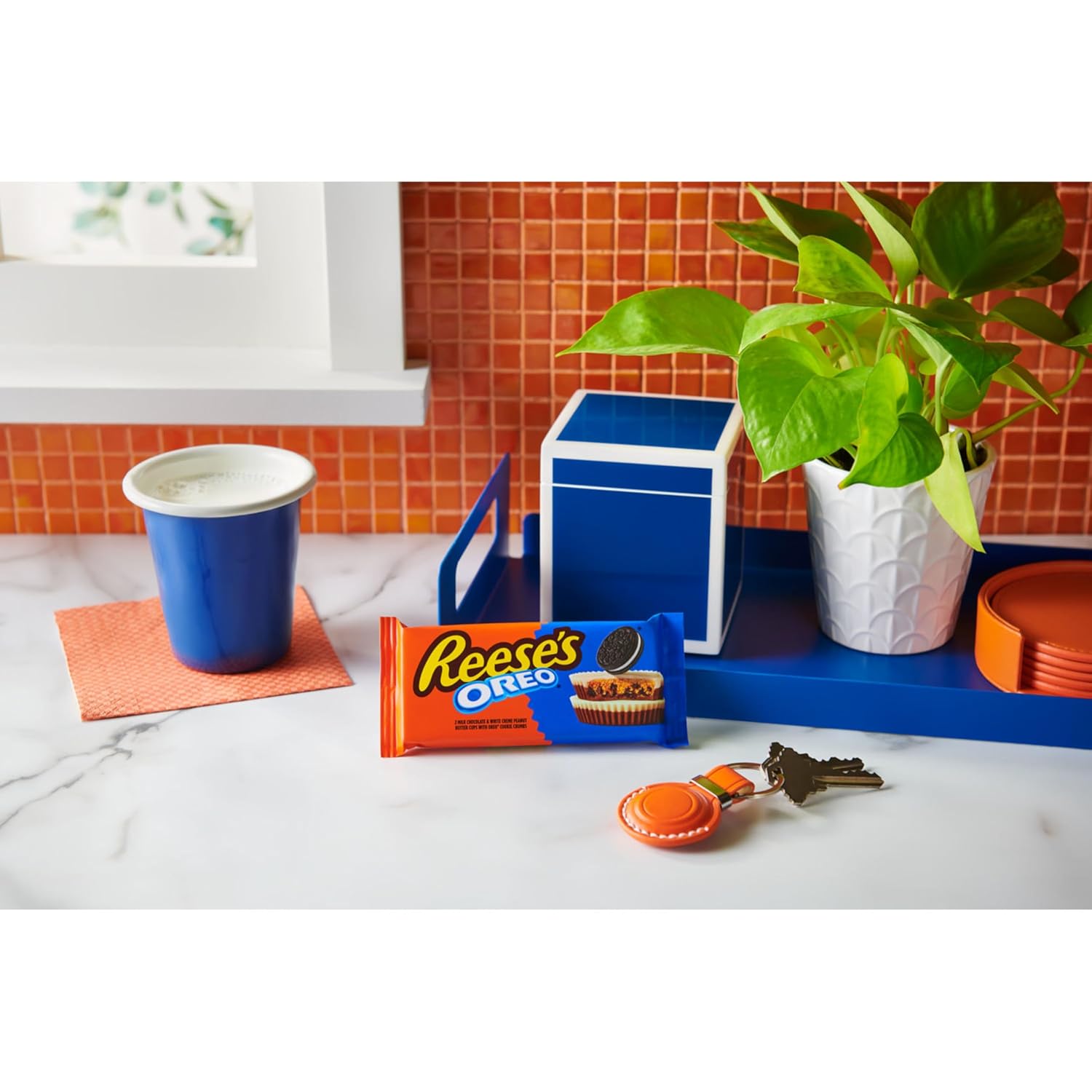 reeeses oreo milk chocolate white creme peanut butter cups bulk 24 count 1.4 oz
