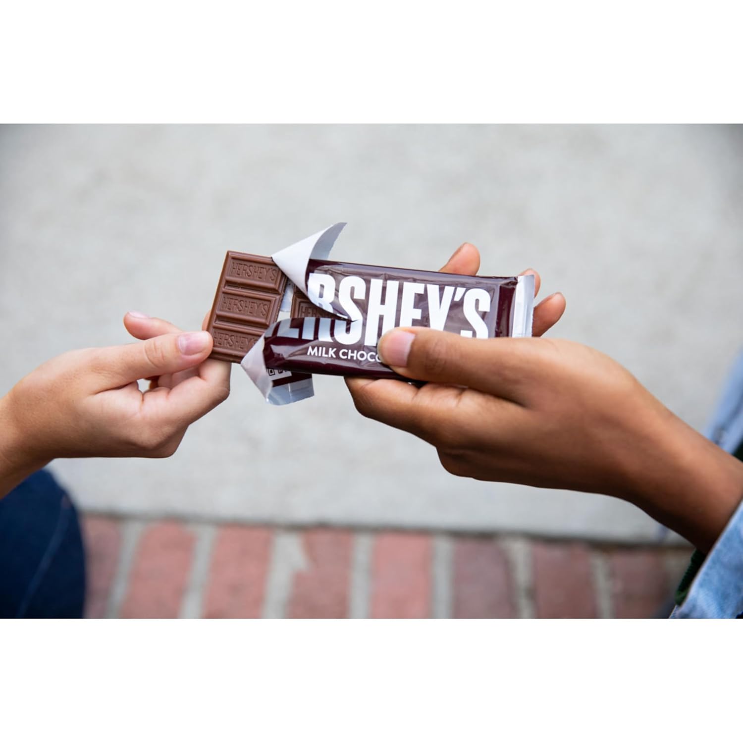 Hersheys milk chocolate bulk candy bars, 36 count, 1.55 oz each, kosher and gluten free
