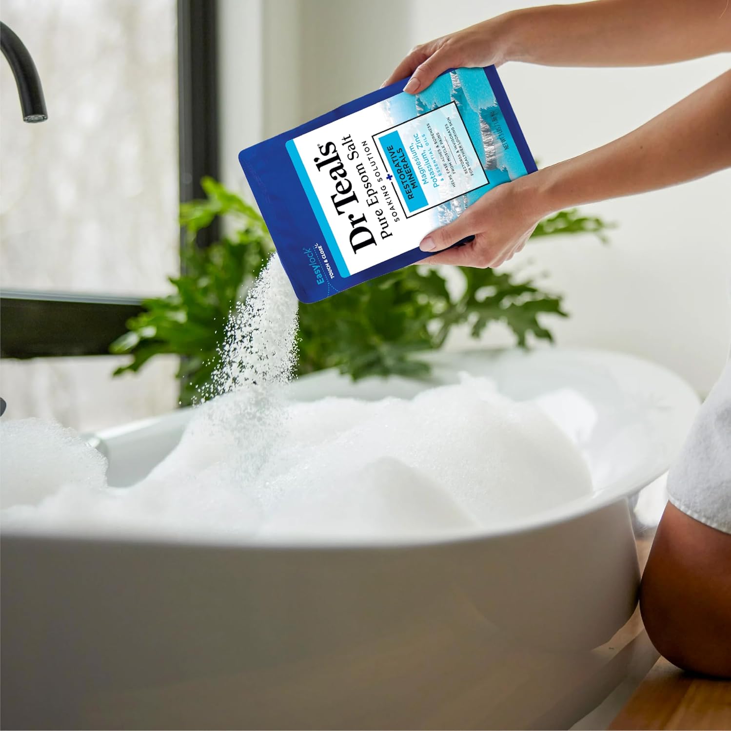 Dr Teal's Pure Epsom Salt, Magnesium, Potassium, & Zinc Rich Bath Soak, 3 lbs, Paraben-Free, Pet-Friendly