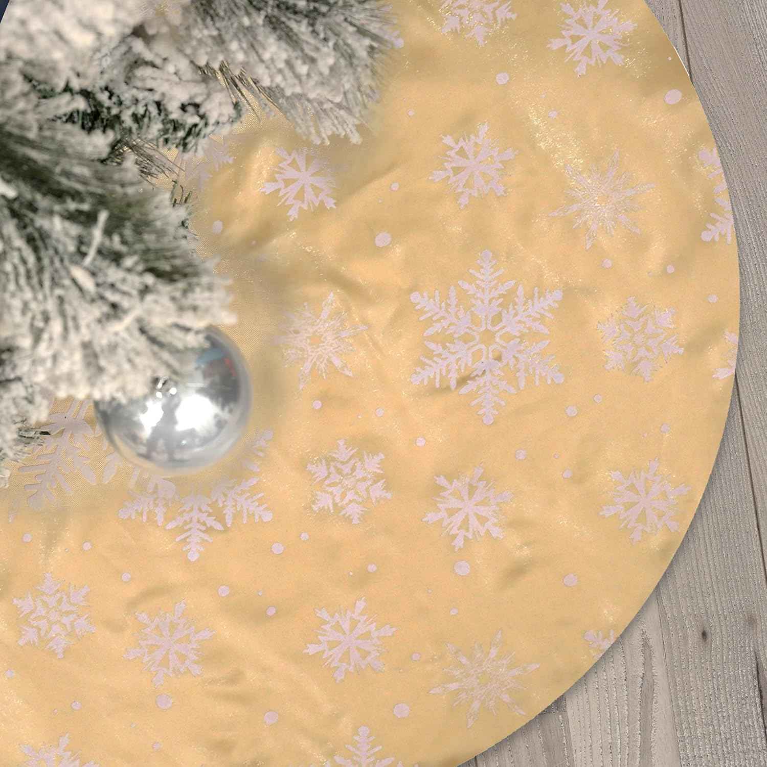 Flash World 48 Inch Large Christmas Tree Skirt Xmas Soft Cover Mat Decor Snowflake Collar Farmhouse Tree Skirt for Holiday Ornaments Party Home Indoor Decorations (Red, 48INCH)